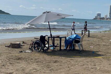 Hombre de California, asesinado en playa de Mazatlán