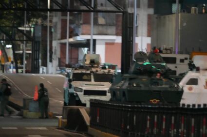 Tiroteos en Caracas y confusión sobre un golpe: lo que se sabe