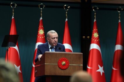 Erdogan pide cese al fuego en Siria