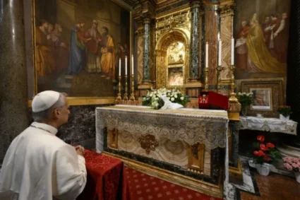 Empleo, respeto a la dignidad humana, entre las 12 intenciones del Papa