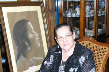 Homenaje a Rina Cuéllar, pintora, historiadora y promotora cultural