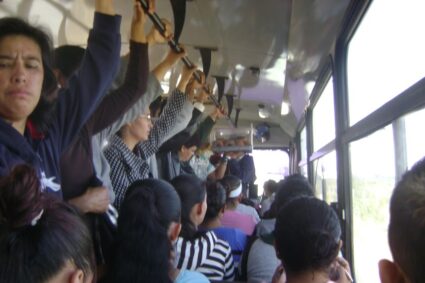 Fideicomiso toma el control del transporte; Tere Jiménez solicita los 10 camiones Volvo a YoVoy