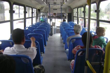 Instaurado el Fideicomiso que va por todo el dinero del transporte; alistan Tarjeta Universal para taxis y combis foráneas